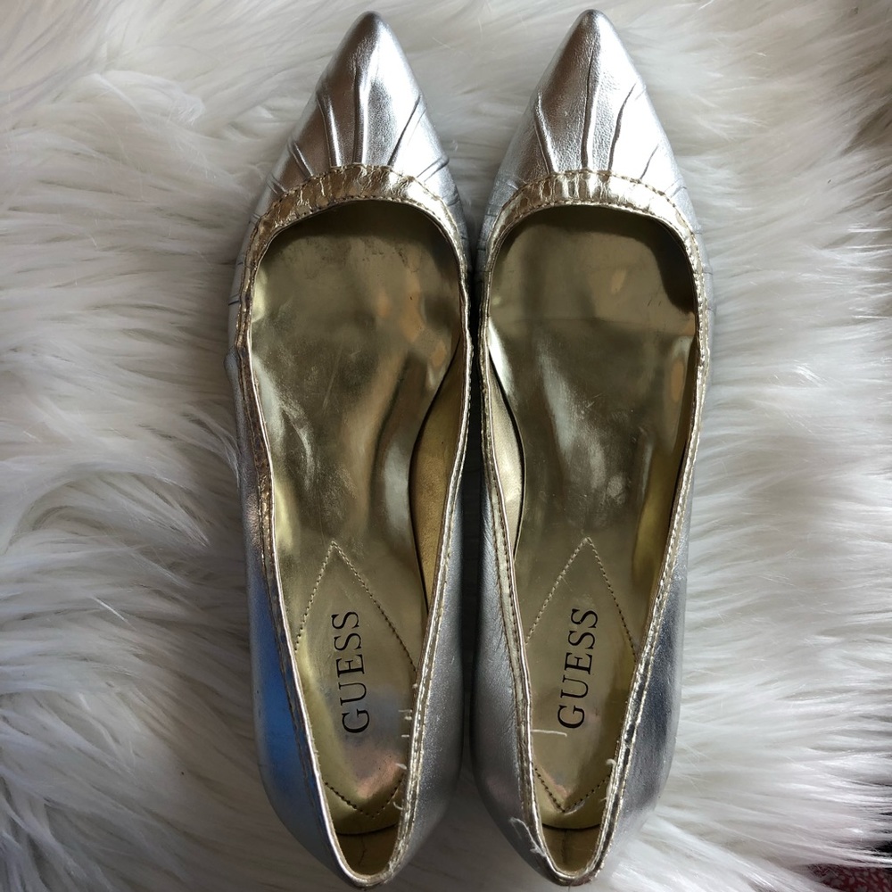 Silver Shiny Fancy Guess Flats Size 6